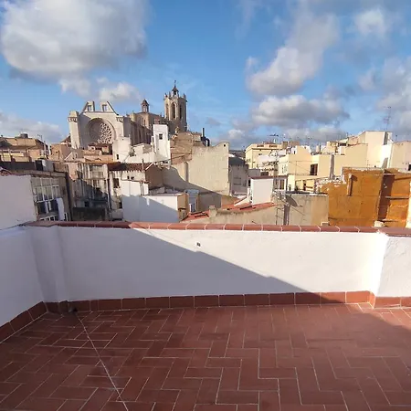 La Cuirateria Del Casc Antic Apartment